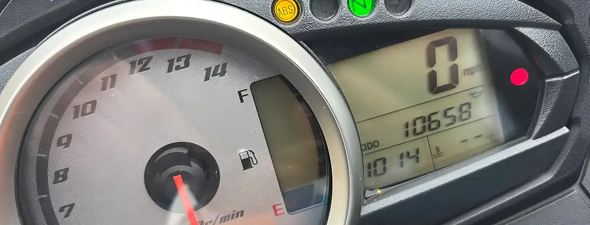 Used 2009 Kawasaki Z750 - Interior and Exterior details 2