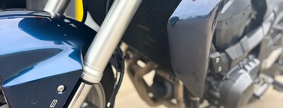 Used 2009 Kawasaki Z750 - Interior and Exterior details 5