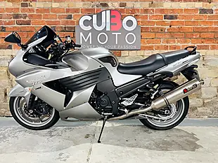 Used 2009 Kawasaki Zzr1400 Abs Silver - Interior and Exterior details 11