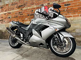 Used 2009 Kawasaki Zzr1400 Abs Silver - Interior and Exterior details 3