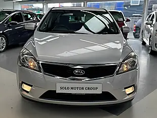 Used 2009 Kia Ceed 2 Silver - Interior and Exterior details 7