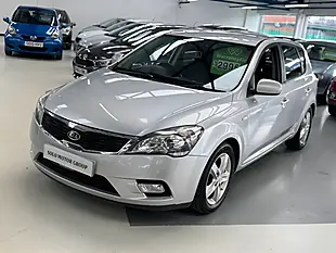 Used 2009 Kia Ceed 2 Silver - Interior and Exterior details 8
