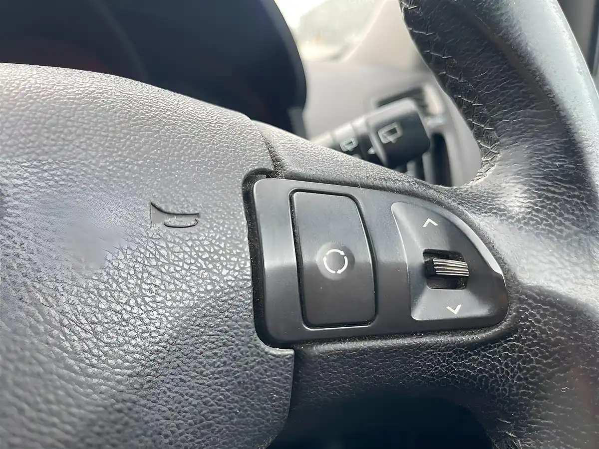 Used 2009 Kia Ceed 2 Sports Wagon Silver - Interior and Exterior details 20