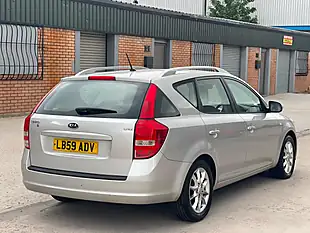 Used 2009 Kia Ceed 2 Sports Wagon Silver - Interior and Exterior details 8