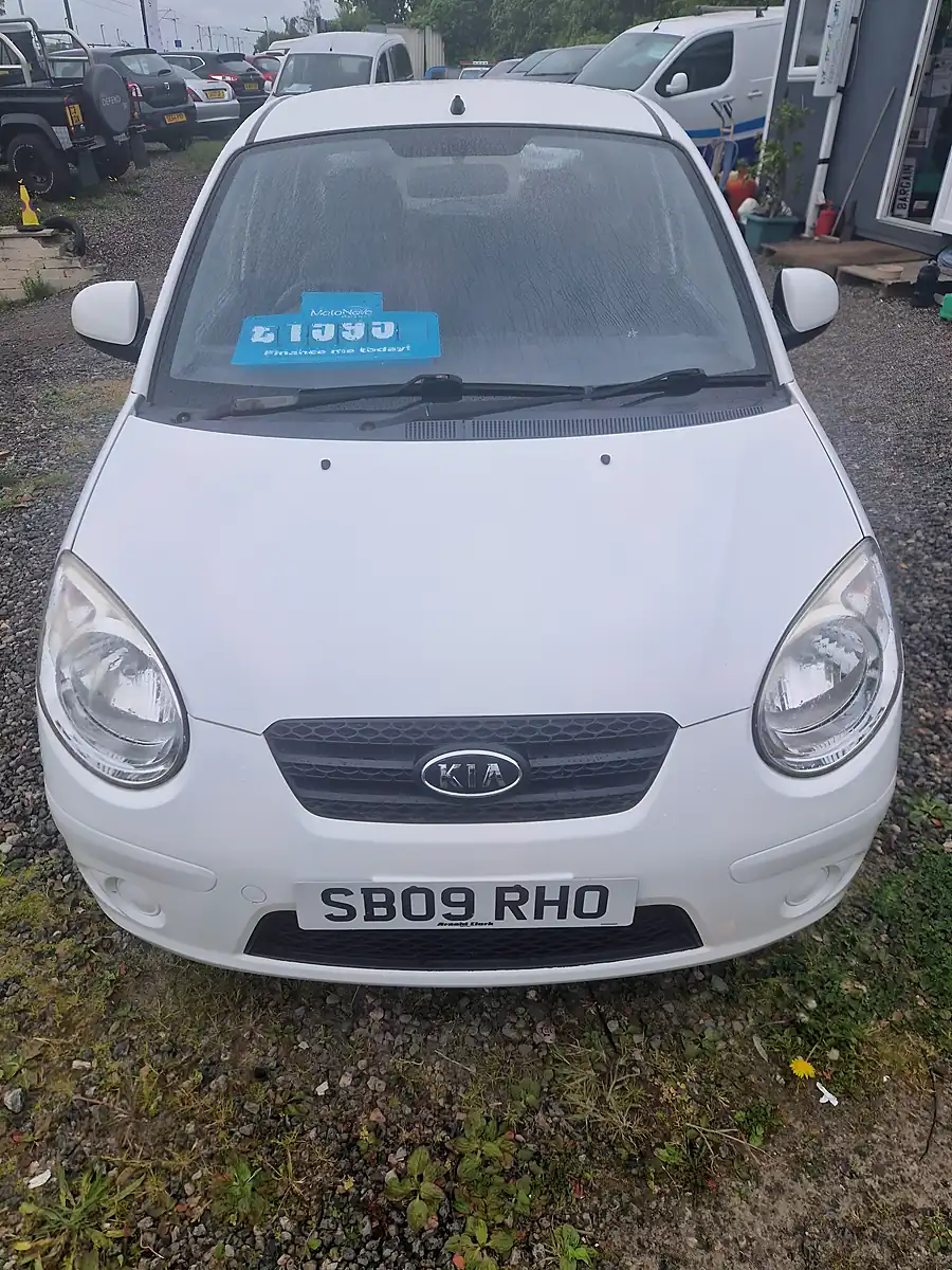 Used 2009 Kia Picanto 5dr White - Interior and Exterior details 2