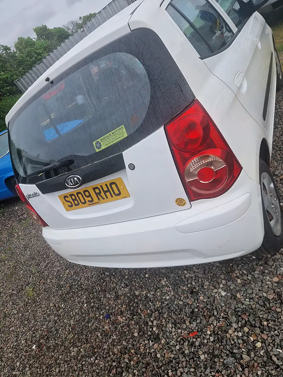Used 2009 Kia Picanto 5dr White - Interior and Exterior details 7