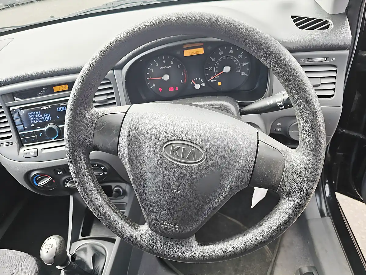 Used 2009 Kia Rio Black - Interior and Exterior details 13