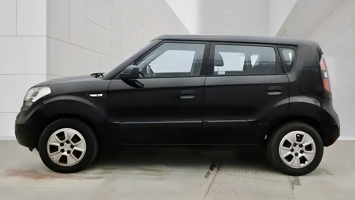 Used 2009 Kia Soul 1 Black - Interior and Exterior details 4