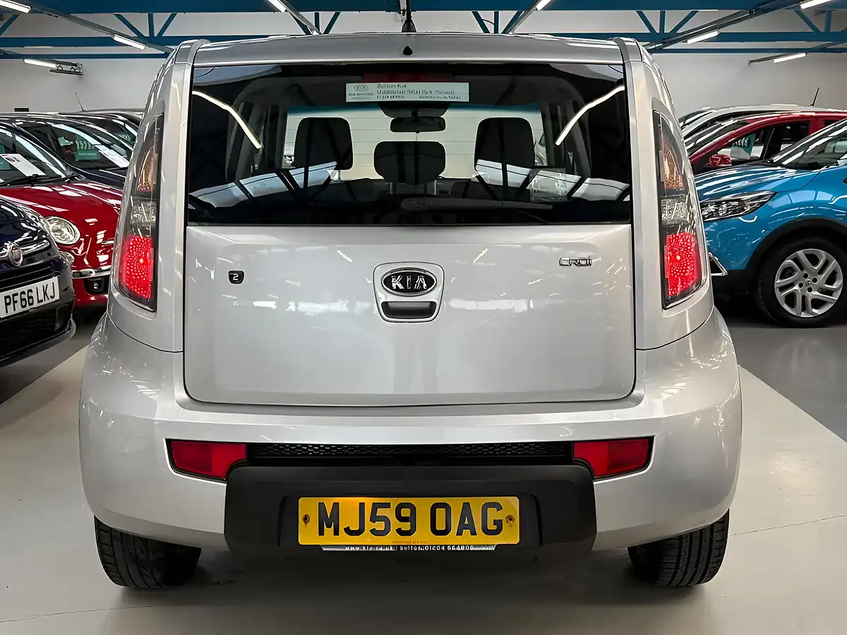 Used 2009 Kia Soul 2 Silver - Interior and Exterior details 11