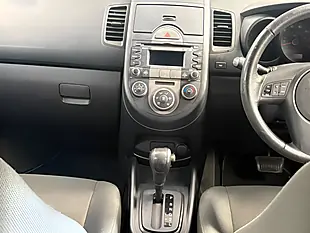 Used 2009 Kia Soul 2 Silver - Interior and Exterior details 13