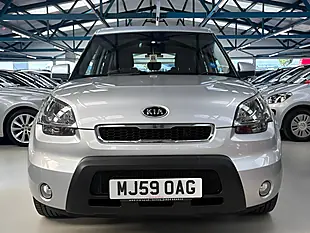 Used 2009 Kia Soul 2 Silver - Interior and Exterior details 2