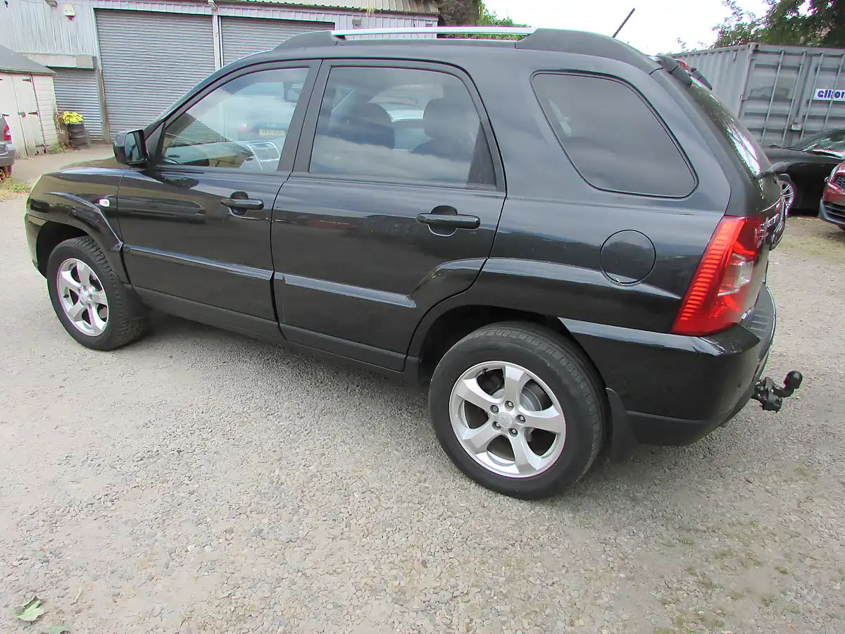 Used 2009 Kia Sportage Titan Black - Interior and Exterior details 7