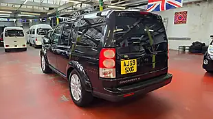 Used 2009 Land Rover Discovery 4 Hse Brown - Interior and Exterior details 18