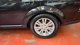 Used 2009 Land Rover Discovery 4 Hse Brown - Interior and Exterior details 20