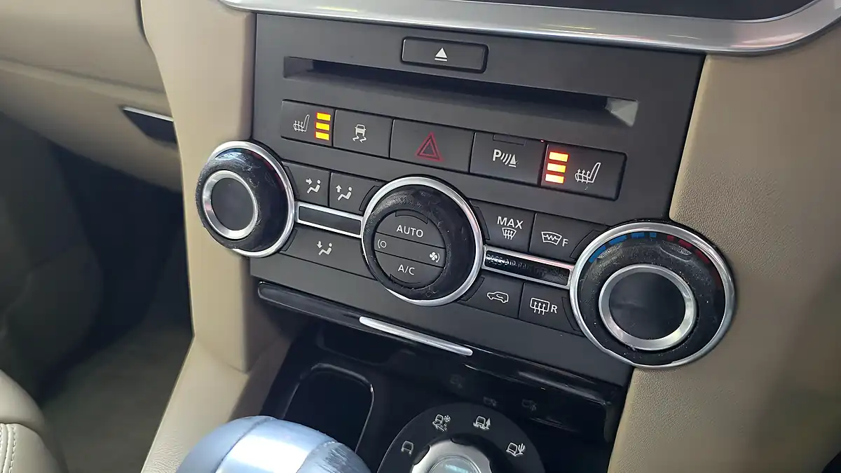 Used 2009 Land Rover Discovery 4 Hse Brown - Interior and Exterior details 8