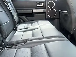 Used 2009 Land Rover Discovery Xs Grey - Interior and Exterior details 17