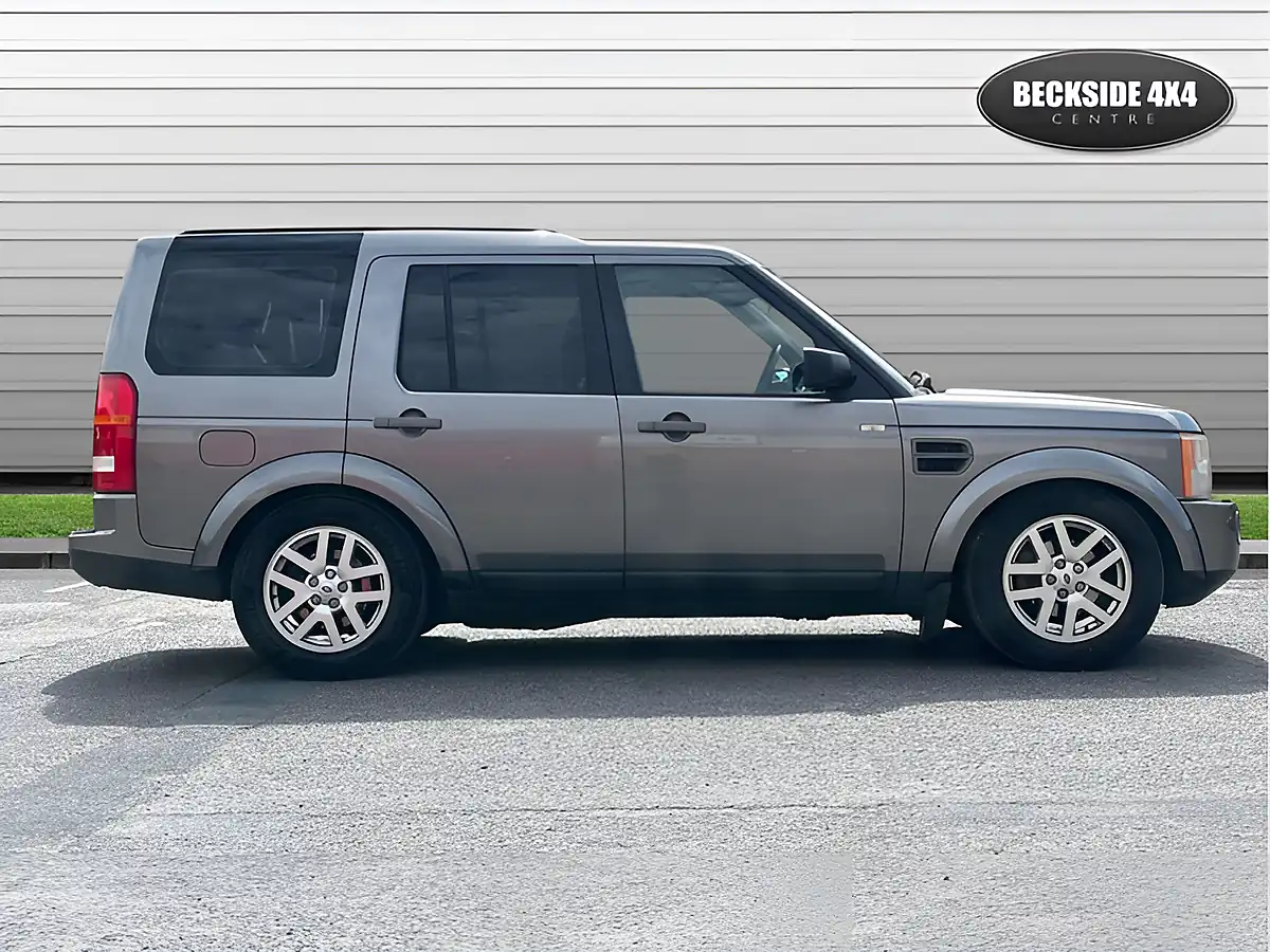 Used 2009 Land Rover Discovery Xs Grey - Interior and Exterior details 2