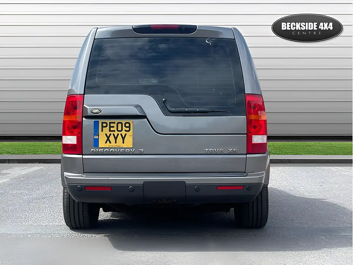 Used 2009 Land Rover Discovery Xs Grey - Interior and Exterior details 8