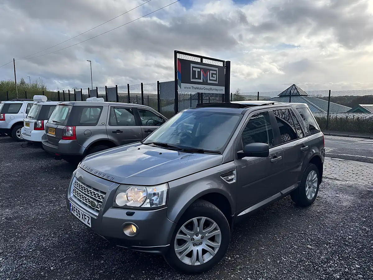 Used 2009 Land Rover Freelander 2 Hse Grey - Interior and Exterior details 4