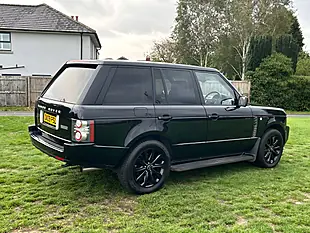 Used 2009 Land Rover Range Rover Autobiography Black - Interior and Exterior details 5