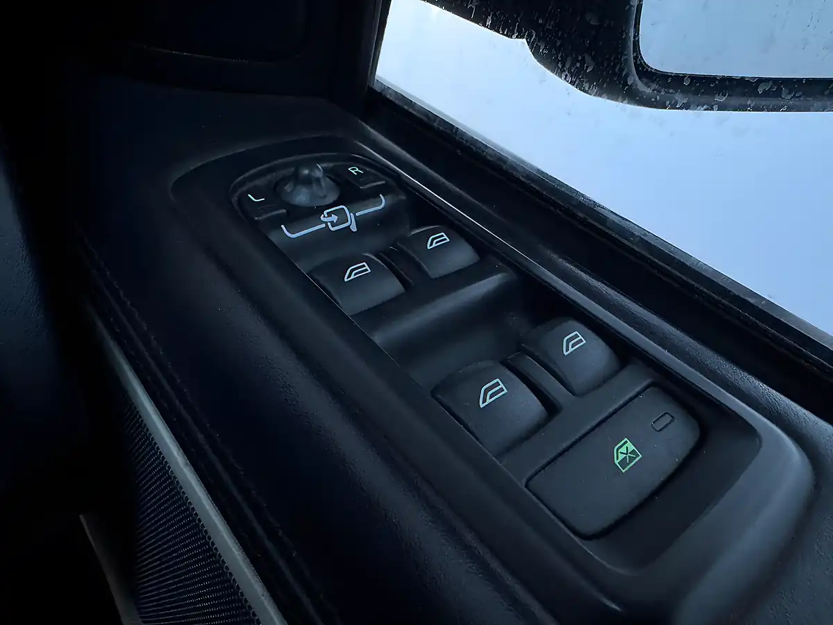 Used 2009 Land Rover Range Rover Sport Hse Black - Interior and Exterior details 15