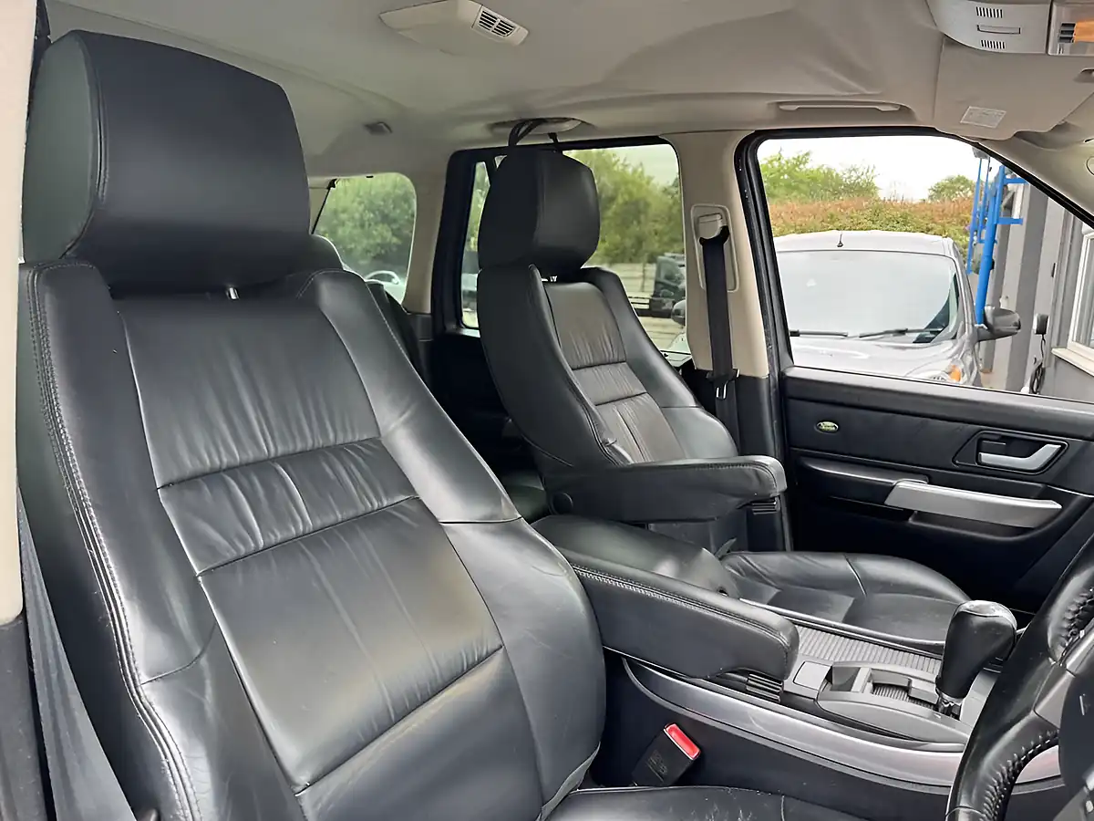 Used 2009 Land Rover Range Rover Sport Hse Black - Interior and Exterior details 14