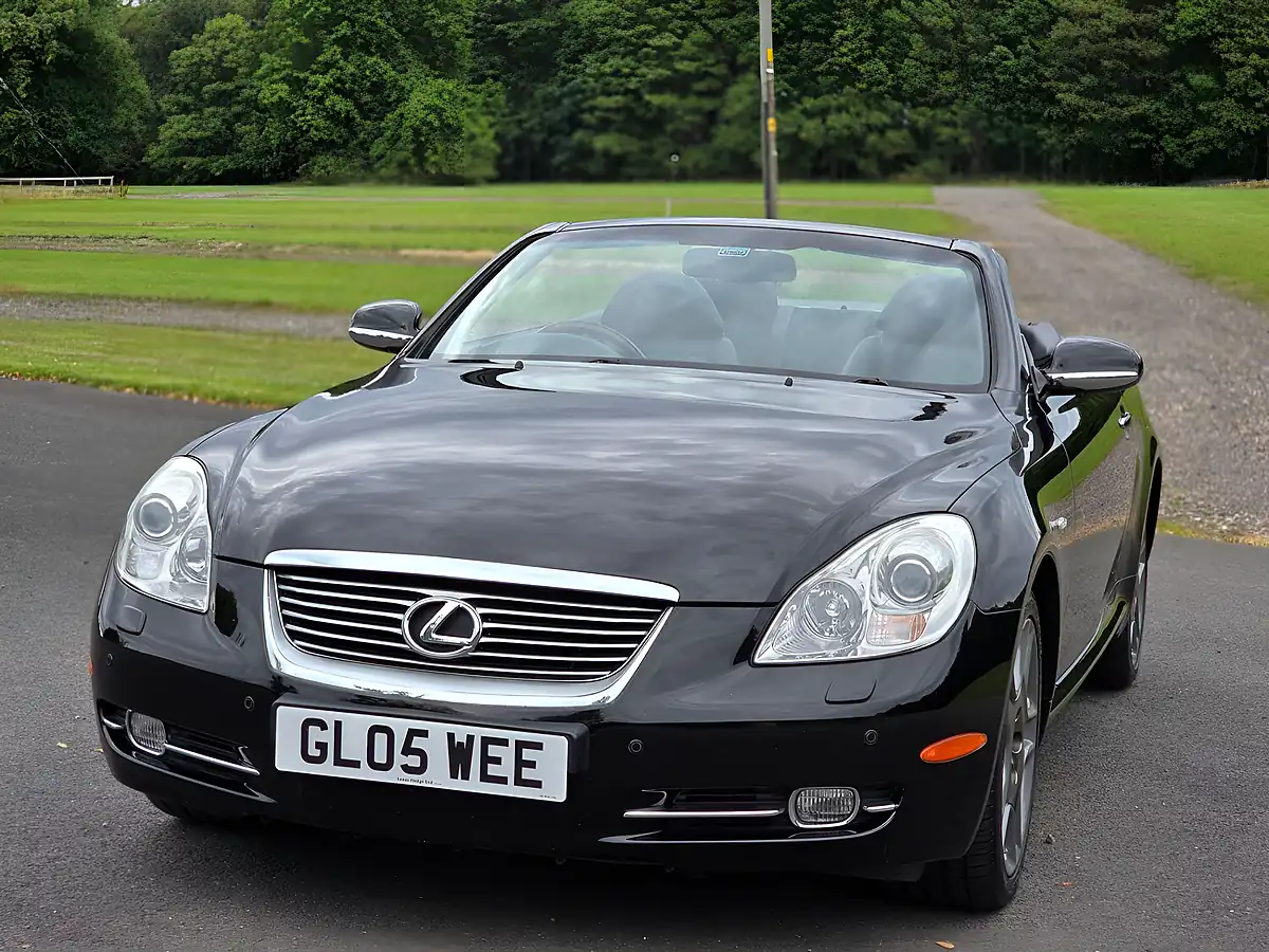 Used 2009 Lexus Sc 430 Black - Interior and Exterior details 12
