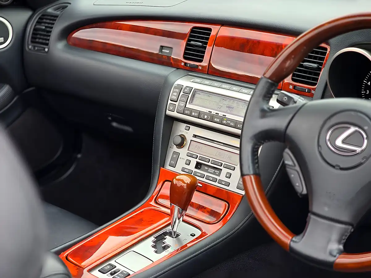 Used 2009 Lexus Sc 430 Black - Interior and Exterior details 6