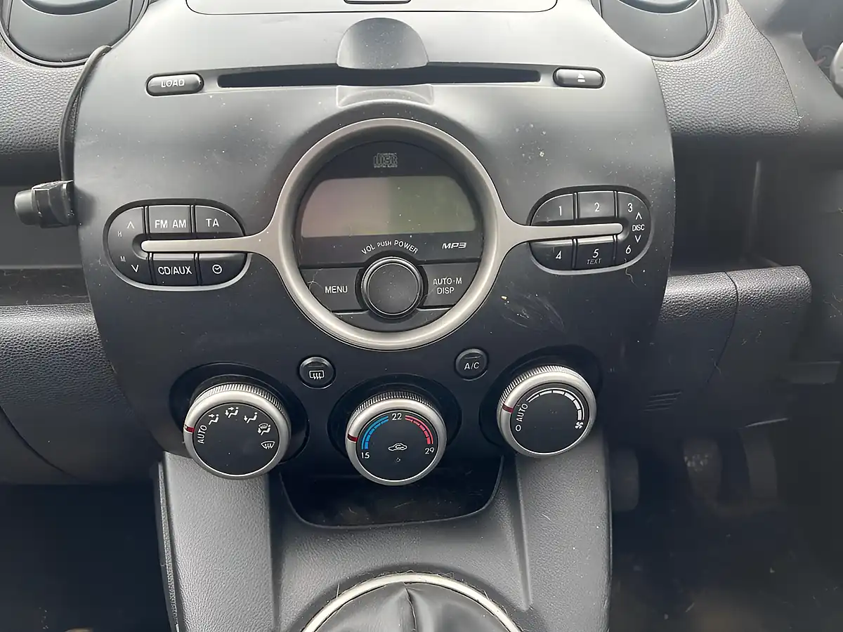 Used 2009 Mazda Mazda2 Sport Black - Interior and Exterior details 11
