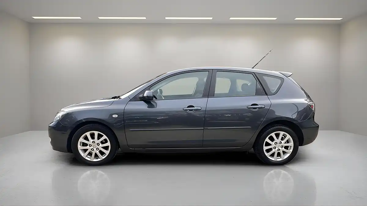 Used 2009 Mazda Mazda3 Takara Grey - Interior and Exterior details 2