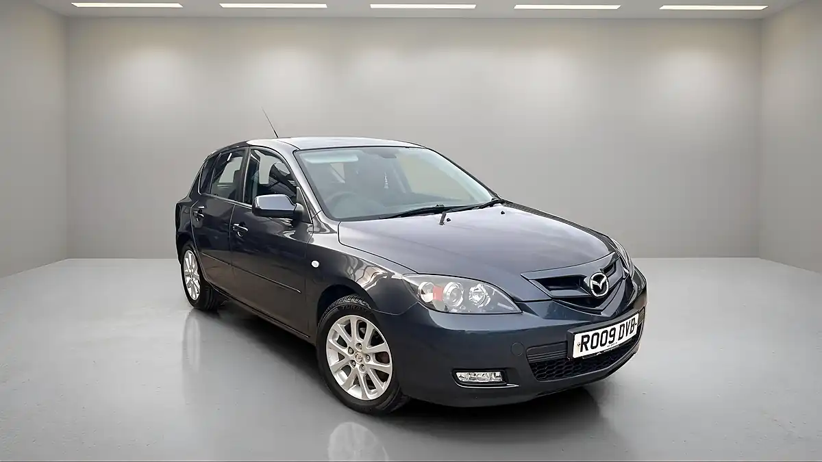 Used 2009 Mazda Mazda3 Takara Grey - Interior and Exterior details 7