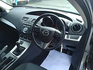 Used 2009 Mazda Mazda3 TS2 Silver - Interior and Exterior details 11