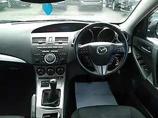 Used 2009 Mazda Mazda3 TS2 Silver - Interior and Exterior details 12