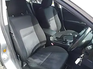 Used 2009 Mazda Mazda3 TS2 Silver - Interior and Exterior details 13
