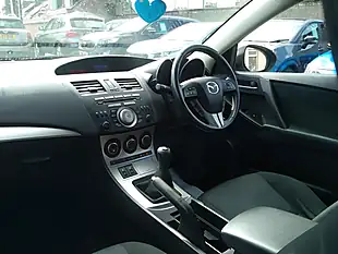 Used 2009 Mazda Mazda3 TS2 Silver - Interior and Exterior details 18