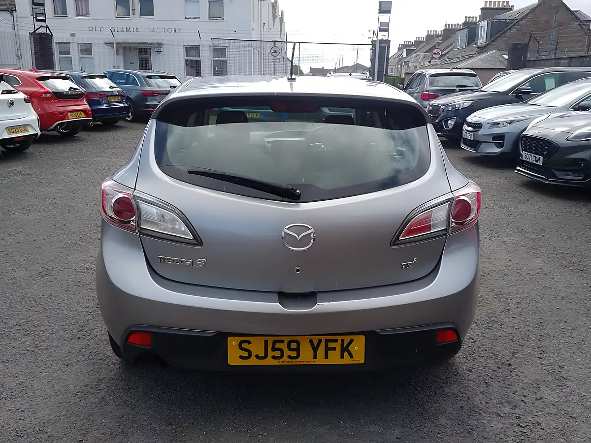 Used 2009 Mazda Mazda3 TS2 Silver - Interior and Exterior details 5
