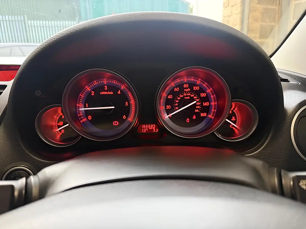 Used 2009 Mazda Mazda6 Sport White - Interior and Exterior details 17