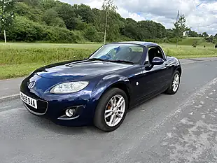 Used 2009 Mazda MX-5 Se Blue - Interior and Exterior details 11