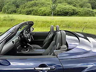 Used 2009 Mazda MX-5 Se Blue - Interior and Exterior details 12