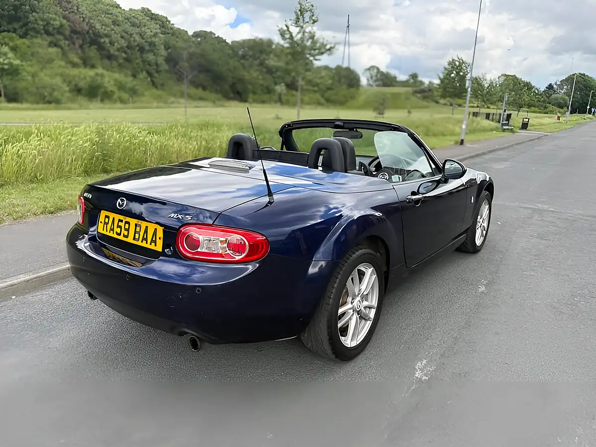 Used 2009 Mazda MX-5 Se Blue - Interior and Exterior details 2