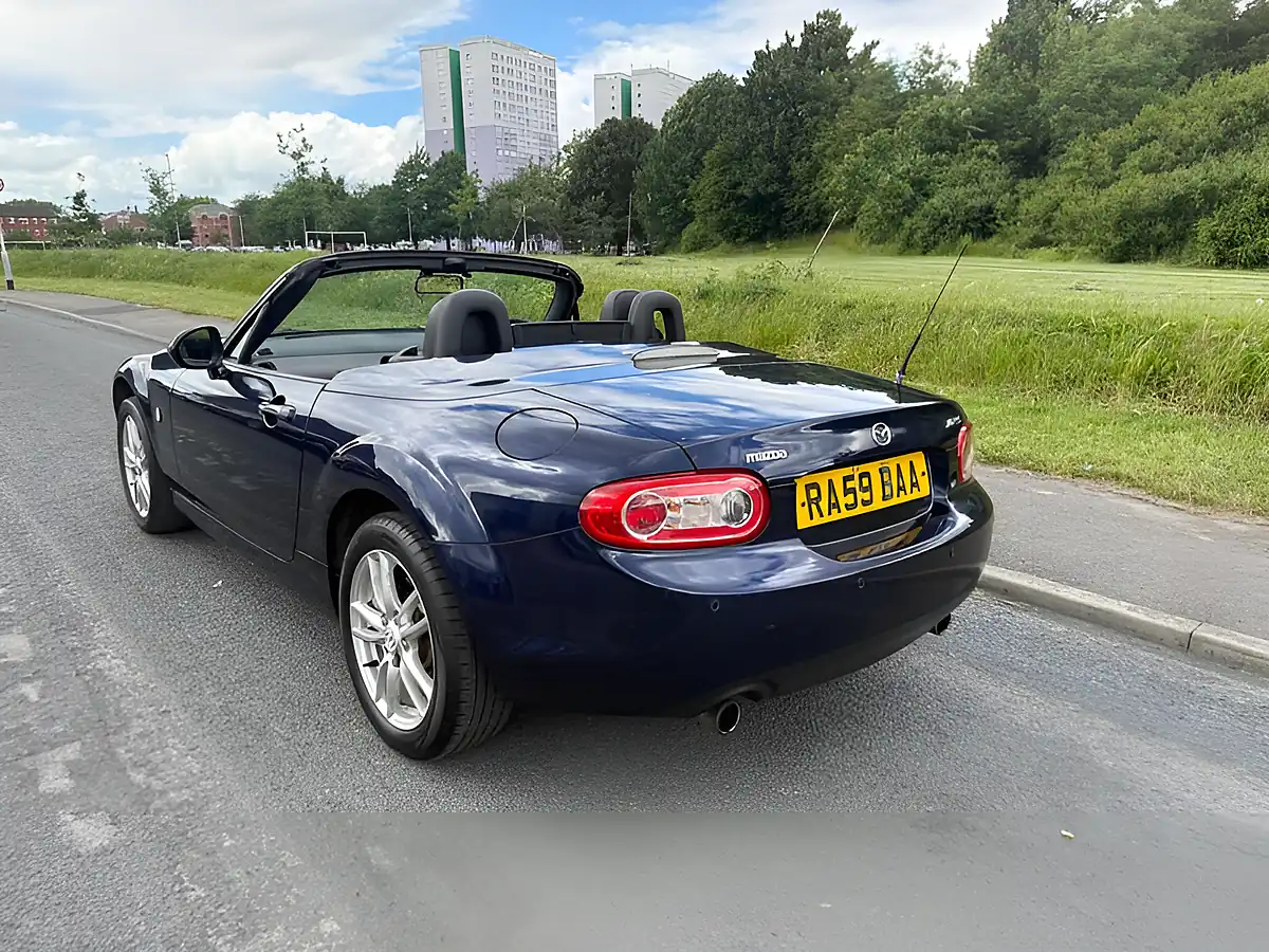 Used 2009 Mazda MX-5 Se Blue - Interior and Exterior details 3