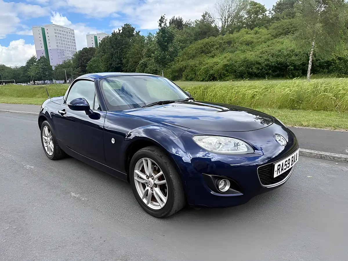 Used 2009 Mazda MX-5 Se Blue - Interior and Exterior details 6