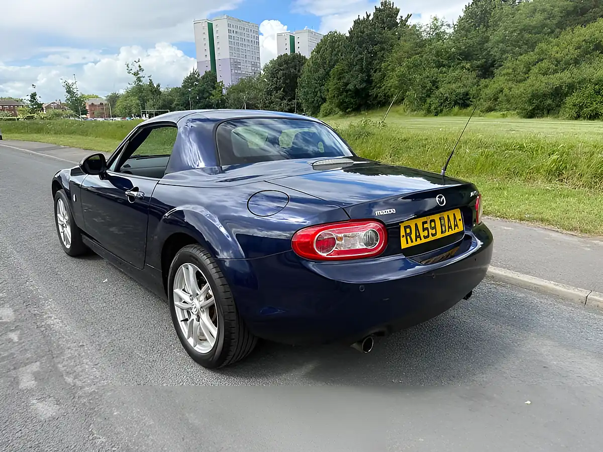 Used 2009 Mazda MX-5 Se Blue - Interior and Exterior details 9