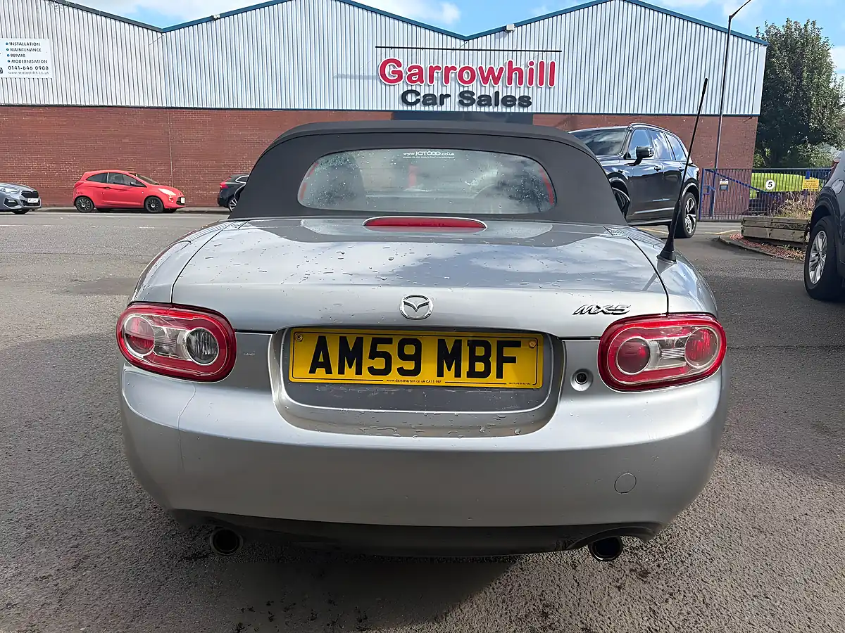 Used 2009 Mazda MX-5 Se Silver - Interior and Exterior details 6