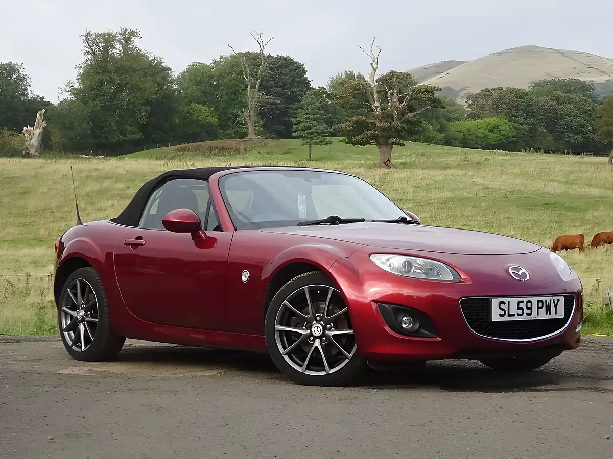 Used 2009 Mazda MX-5 Sport Tech Red - Front View