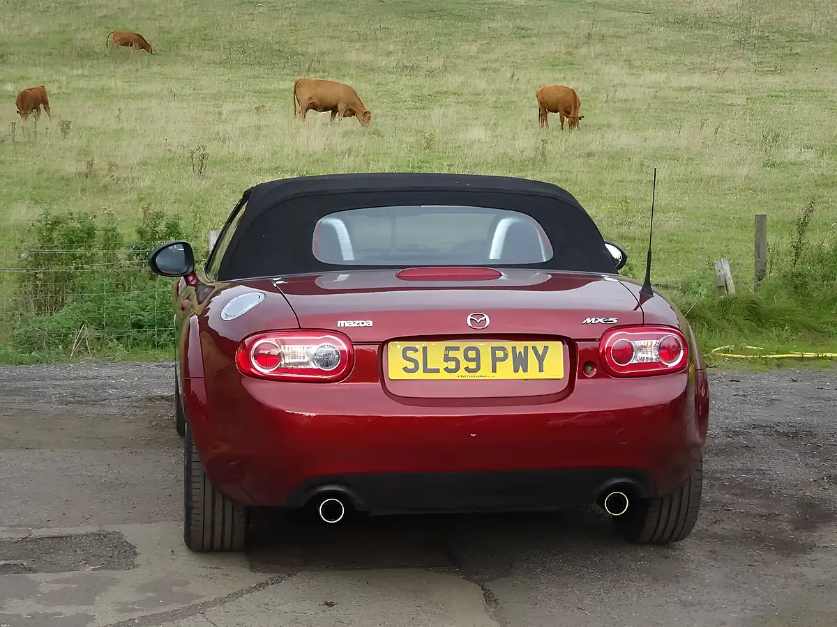Used 2009 Mazda MX-5 Sport Tech Red - Interior and Exterior details 13