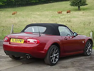 Used 2009 Mazda MX-5 Sport Tech Red - Interior and Exterior details 20