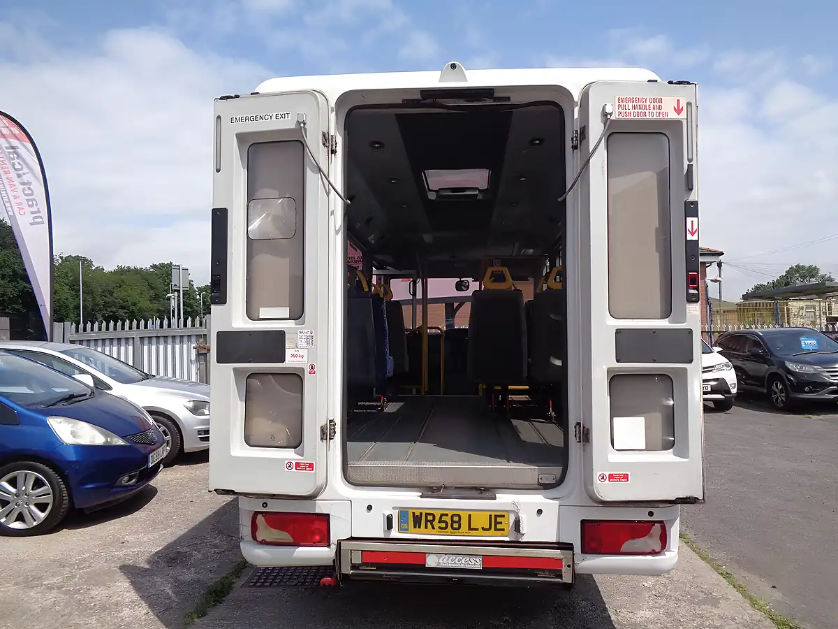 Used 2009 Mercedes-Benz 207 Minibus White - Interior and Exterior details 12