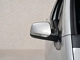 Used 2009 Mercedes-Benz a-Class Classic Se Polar Silver - Interior and Exterior details 6