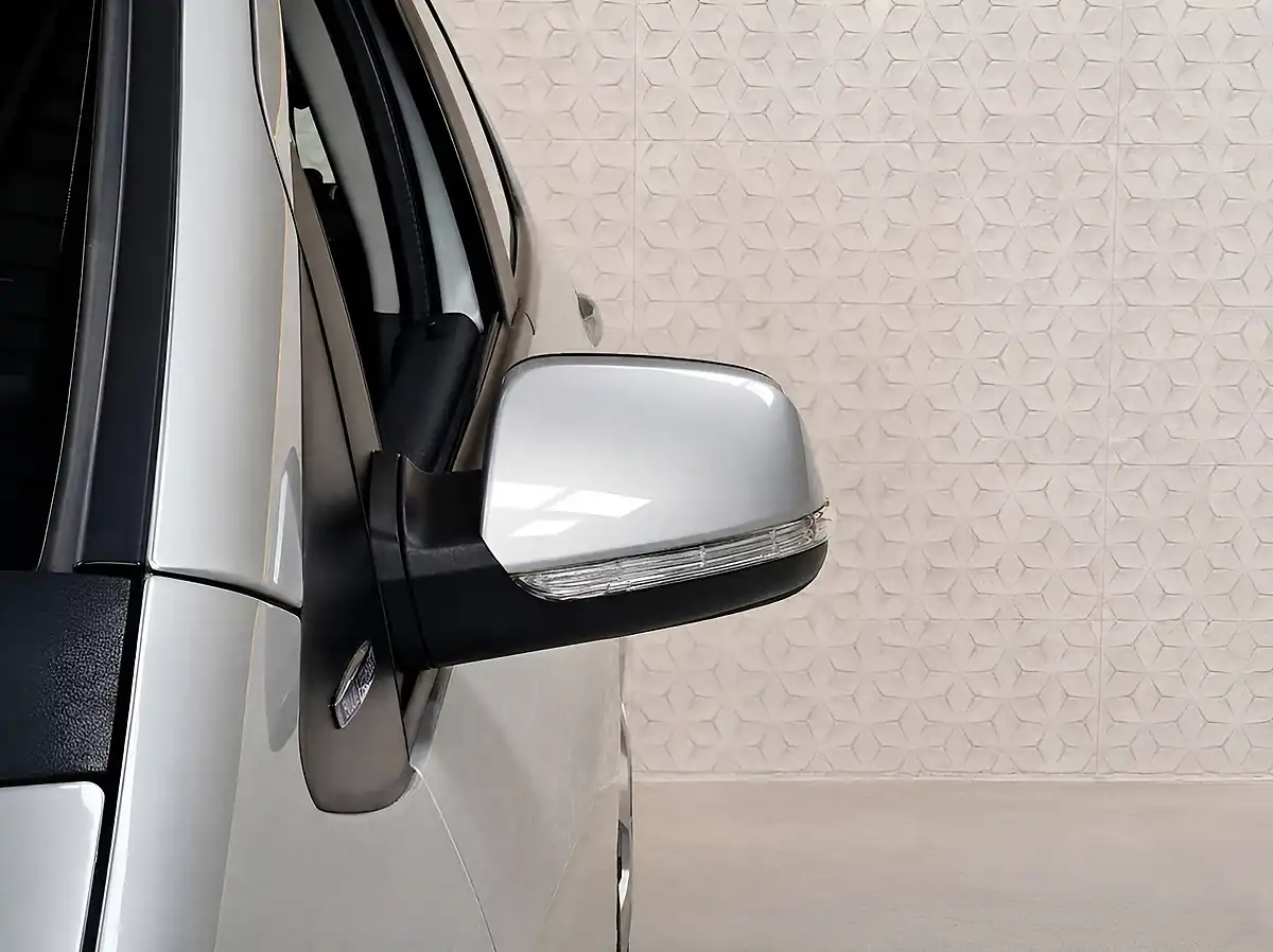 Used 2009 Mercedes-Benz a-Class Classic Se Polar Silver - Interior and Exterior details 8